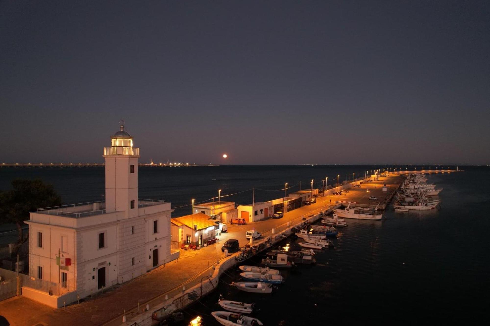 Ca Del Centro Aparthotel Manfredonia Εξωτερικό φωτογραφία