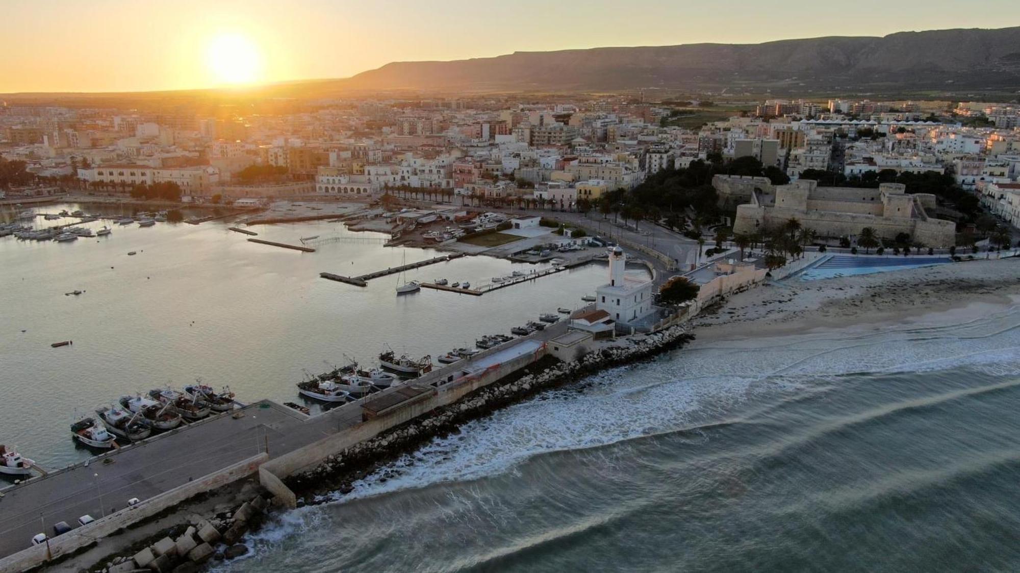 Ca Del Centro Aparthotel Manfredonia Εξωτερικό φωτογραφία