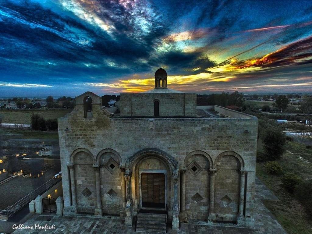 Ca Del Centro Aparthotel Manfredonia Εξωτερικό φωτογραφία