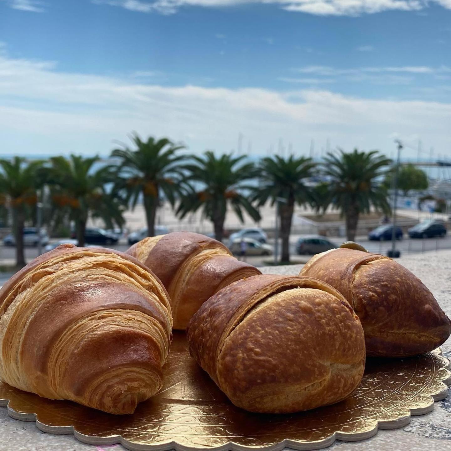 Ca Del Centro Aparthotel Manfredonia Εξωτερικό φωτογραφία